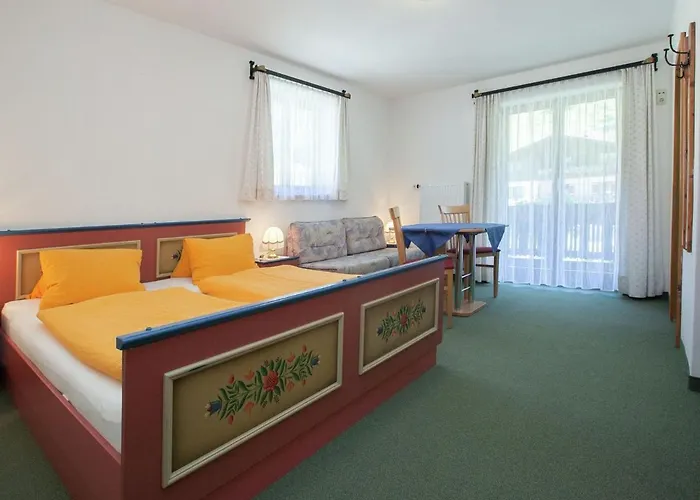 In Fusch Near Lift And Dom wakacyjny Fusch an der Grossglocknerstrasse