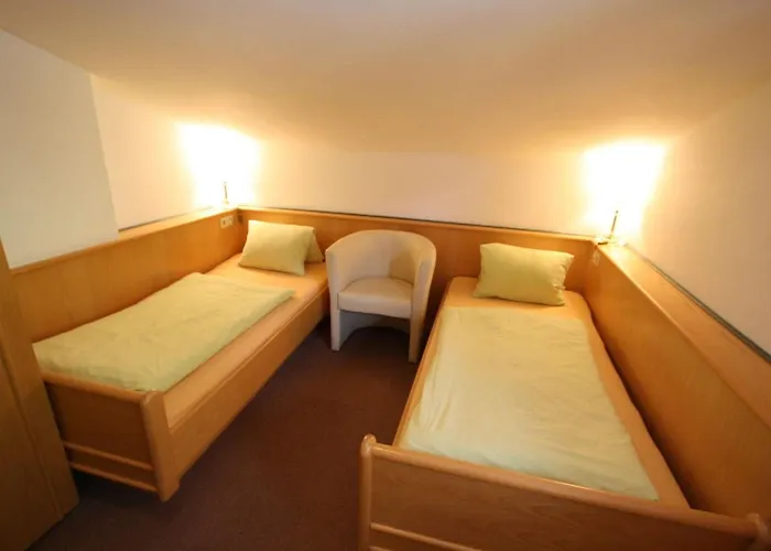 Dom wakacyjny In Fusch Near Lift And